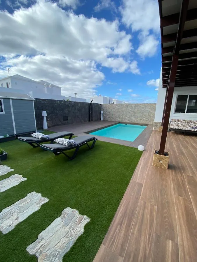 Villa Laura 31 Playa Blanca (Adults Only)