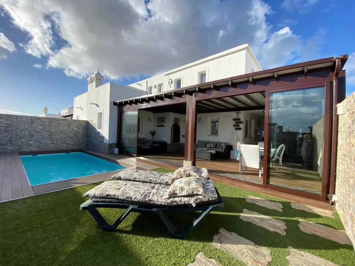Villa Laura 31 Playa Blanca (Adults Only)