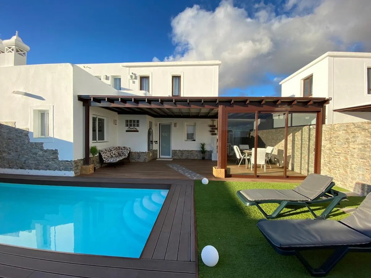 Villa Laura 31 Playa Blanca (Adults Only)
